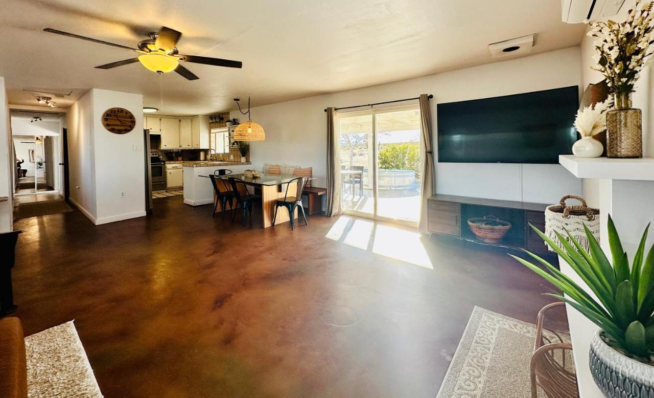 Willa Ravens Nest Ranch, Fire Pit , Views, Near Jt Park! Joshua Tree Zewnętrze zdjęcie